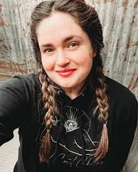 Kathryn Arena's Instagram, Twitter & Facebook