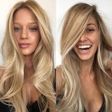 This is me and my current hair color aww u have super cute hair i think it would look awesome. 40 Best Blond Hairstyles That Will Make You Look Young Again Honey Blonde Hair Hair Styles Hairstyle