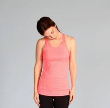 Bahu kiri sakit dapat timbul dari sendi bahu itu sendiri atau dari salah satu dari banyak otot, ligamen, atau tendon di sekitarnya. Tips Mengatasi Nyeri Leher Dan Bahu Karena Stres