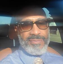 Christopher Diel's Instagram, Twitter & Facebook