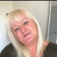 20+ "Lynn Barbour" profiles