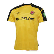 Jun 30, 2021 · dynamo dresden hat am mittwoch die verpflichtung von michael akoto bekanntgegeben. Umbro Sg Dynamo Dresden Trikot 2021 2022 Heim Jetzt Im Bild Shop Bestellen