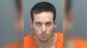 Man arrested for DUI after hitting two pedestrians in St. Pete, police say