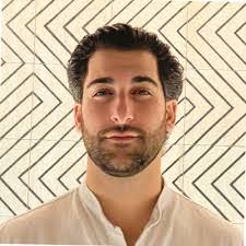 Sasoon Ajemian's Instagram, Twitter & Facebook