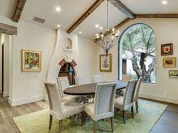 Price match guarantee enjoy free shipping and best selection of mediterranean round dining table and furniture that matches your unique tastes and budget. Simply Sumptuous 25 Amazing Mediterranean Dining Rooms
