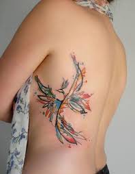 Tatouages sur la poitrine : 250 Tatouages Feminin Tres Discrets Et Leur Signification