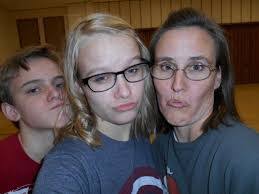 Leah Adam's Instagram, Twitter & Facebook