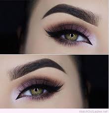 purple eye makeup for green eyes
