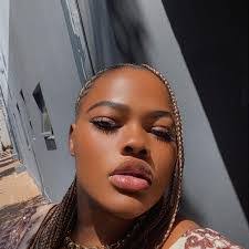 Tamecia Harris's Instagram, Twitter & Facebook