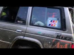 Kendaraan taktis ringan 4x4 produksi pt pindad (persero) yang ditujukan untuk mendukung operasi dan mobilisasi pertempuran jarak dekat serta jelajah segala medan. 4x4 Off Road Pajero Malaysia Singor Grik Perak Youtube