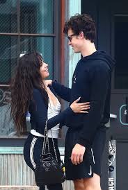 Shawn Mendes And Camila Cabello Put Romance Rumors Into Overdrive With Pda Filled Outing Shawn Mendes Camila Cabello Shawn Mendes Cute