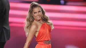 Gemeinsam mit rafael van der vaart hatte sich sylvie meis damals gleich zwei wohnungen in hamburg angemietet. Wohnung Nur Fur Kleidung Sylvie Meis Blechte 420 000 Euro Promiflash De