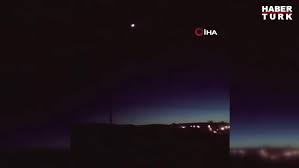 Göktaşları bazen dünya'nın atmosferine girer. Son Dakika Haberler Turkiye Ye Goktasi Dustu Mu Gece Karanliginda Meteor Aradilar Son Dakika Haberleri