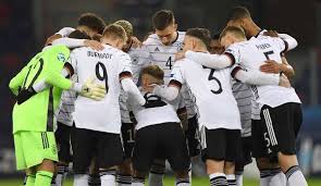 Pro7 maxx ist heute der sender, der die vollen 90 minuten des qualispiels zwischen deutschland u21 und bosnien u21 live überträgt / zeigt. U21 Em Ubertragung Gruppenphase Heute Live Im Tv Und Livestream
