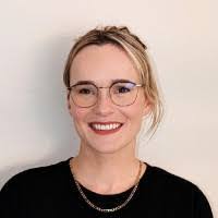 Oscar Compton's Instagram, Twitter & Facebook