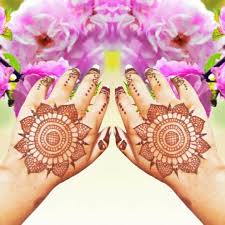 Gol Tikki Mehndi Design In 2020 Henna Hand Tattoo Hand Tattoos Mehndi Designs
