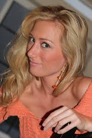 Wanda Sykes editorial photo. Image of august, arrives