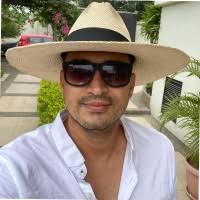 30+ "Marcel Mora" profiles