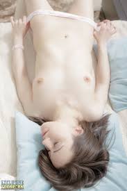 Fair skinned teen sports a creampie after fucking in over the knee socks -  Všechny fotografie