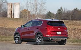 2.4l gdi with 181 horsepower Comparison Kia Sportage Ex 2018 Vs Hyundai Tucson Sel 2020 Suv Drive