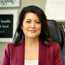 Veronica Luera's Instagram, Twitter & Facebook