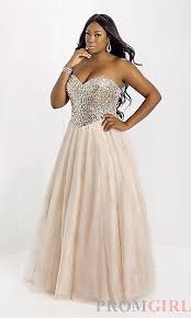 Love This Style For The Awards Night At Pure Romance S World Conference Plus Size Prom Dresses Prom Dress Trends Prom Night Dress