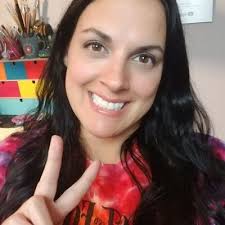 Lydia May (@theLydiaMay)