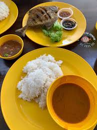 Bawal lele mas nila kembung bakar / goreng 6. Cyberjaya Info On Twitter Bawal Power Sempoi Di Futurise Cyberjaya Ada Set Ikan Bawal Cencaru Siakap Keli Sotong Dan Ayam Kampung Bakar Goreng Harga Set Sotong Mengikut Saiz Tadi Makan