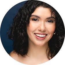 Isabelle Wood's Instagram, Twitter & Facebook