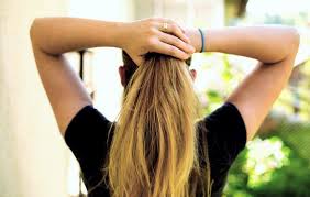 Comment sauver des cheveux abîmés ou carrément cramés partagez sur facebook commentaire s : Pourquoi La Coloration Abime La Chevelure Comment L Eviter