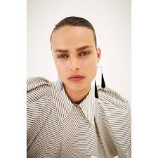 ISABEL MARANT в Instagram: «SPRING 21 @birgitkos in Isabel Marant Spring 21  collection wearing the Eori top. Discover more through the link in our bio.  Photographed…»