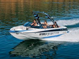 Malibu boats has 1,835 employees across 3 locations and $653.16 m in annual revenue in fy 2020. Malibu Boat Dealers Malibu Wakesetter Valley Marine