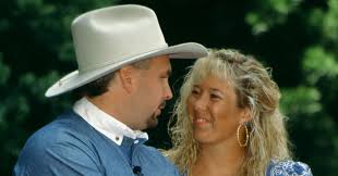 Maybe you would like to learn more about one of these? Garth Brooks Ex Wife On Their Marriage Divorce And Raising Their Kids