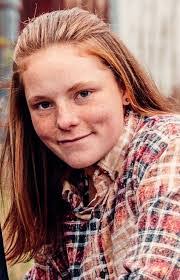 Ashley Slatton's Instagram, Twitter & Facebook