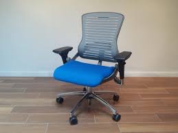 Chair offers height and width adjustable arms to provide ergonomic performance. Om5 Gaming Chair Ed Gm 5ch Mid Back Ergonomic Task Chair