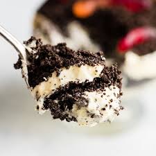 Break apart and mash the oreos in a bowl. The Best Oreo Dirt Cake Joyfoodsunshine