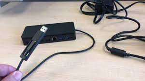 Dell d6000 universal dock review also showing it connecting to macbook pro and. Dell D6000 How To Youtube