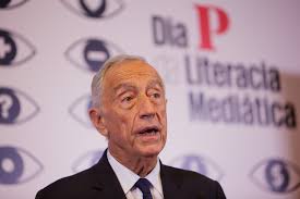 Marcelo rebelo de sousa, self: Marcelo Rebelo De Sousa Tirou Uma Licao Nos Ultimos Anos A Democracia Nunca Esta Adquirida Psuperior Publico