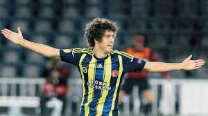 Süper lig takımlarından fenerbahçe'nin sportif ve teknik direktörüdür. Hangi Futbolcu Nereli Sayfa 36 Trt Haber Foto Galeri