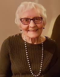 Helen MacRae Obituary