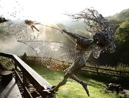 Maybe you would like to learn more about one of these? 15 Beautiful Wire Sculptures That Redefine The Art Of Twisting
