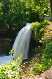 Elizabeth Nemmers Minnehaha Falls Minnehaha Falls Minnesota Minnehaha