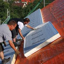 Kfw Geforderte Dachsysteme Verbessern Die Energieeffizienz Im Altbau Und Senken Die Sanierungskosten So Ist Dank Forderung Eine Hoc Sanierung Dach Dachsysteme