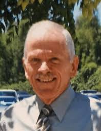 Theresa Holtz's Instagram, Twitter & Facebook