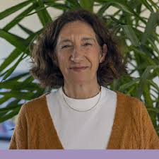 Emakumeak, beti martxan