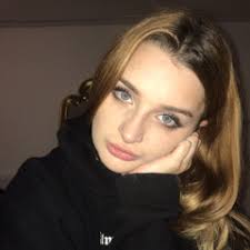 Stream 𝕮𝖍𝖑𝖔𝖊 𝖘𝖙𝖔𝖓𝖊 music