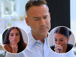 Jersey Shore Cast Emotionally Reacts To Mike's Heroin Admission Following  Book Reveal