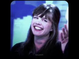 Kristen Hyde's Instagram, Twitter & Facebook