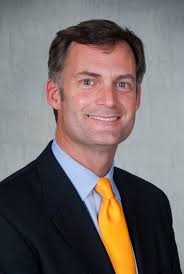 Darrell Park Mounts Challenge to Longtime Board of Supes Insider