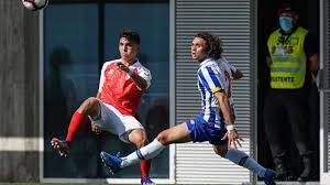 Click here for a full player profile. Video Irmao De Tomas Esteves Despede Se Emocionado Do Fc Porto Maisfutebol